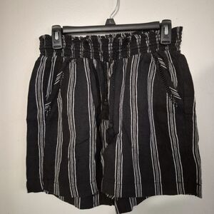 Briggs New York Black and White Striped Shorts